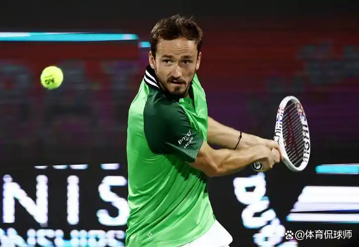 美网横扫法网，梅德韦杰夫高光表现