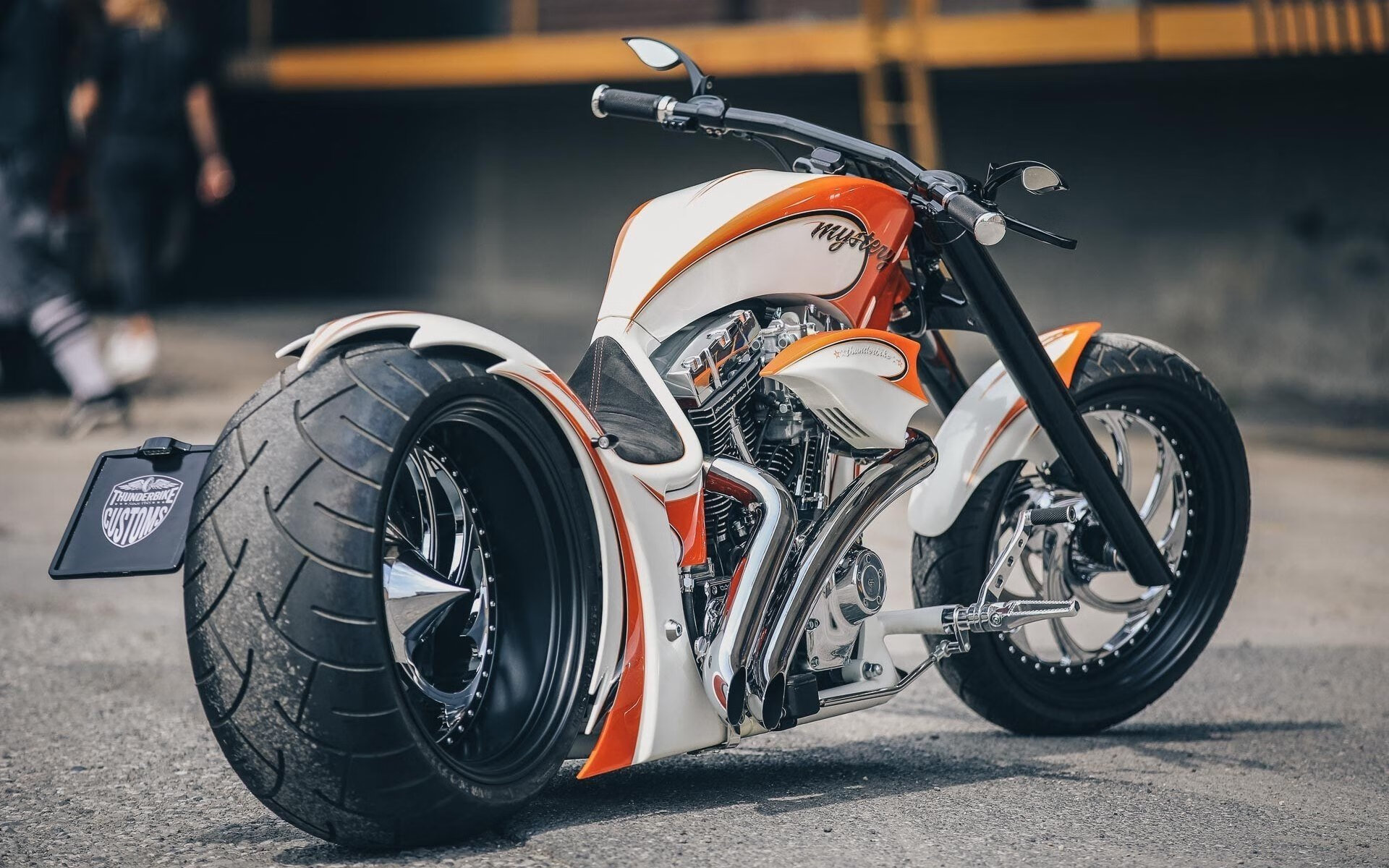 亚洲力量的双重震撼，日本队战术革命征服足坛，樊振东368胜征服球台