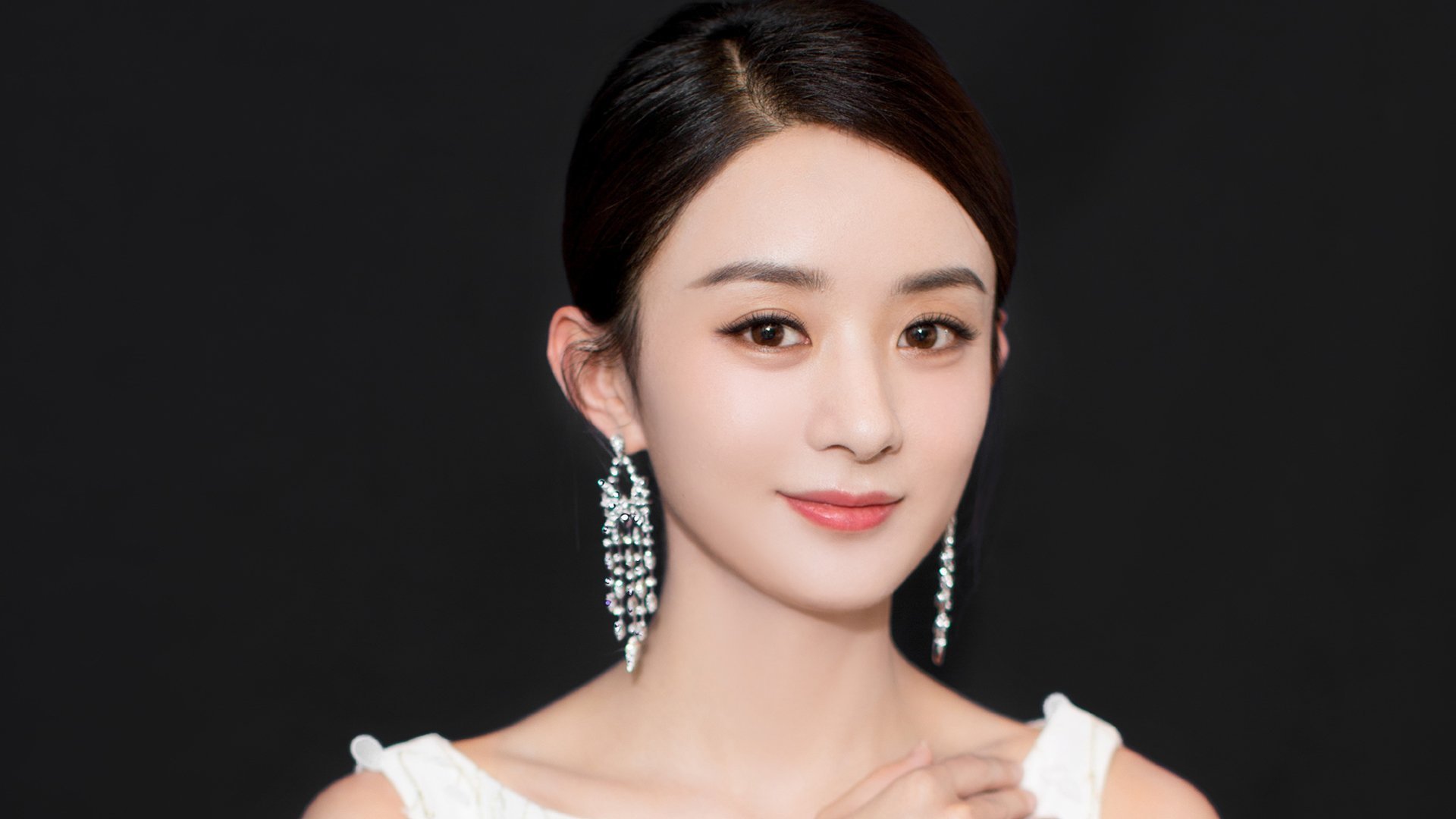 马刺幽灵踏平快船主场,拉文一箭穿心化身末节死神