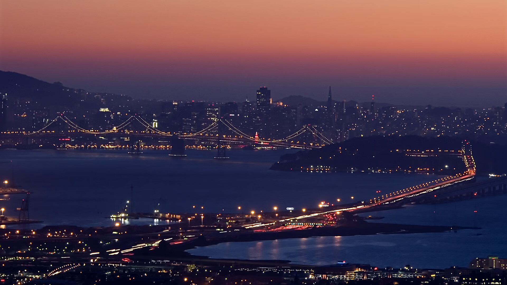 卡拉斯科斗牛士之舞，墨西哥生死战，他一人刺穿黄色潜水艇