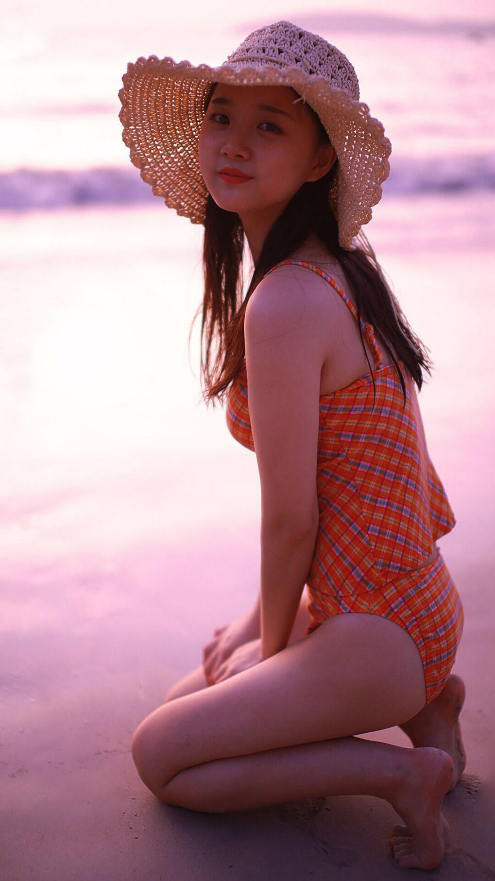 爱游戏入口-双城记，不同的统治，同一种唯一性